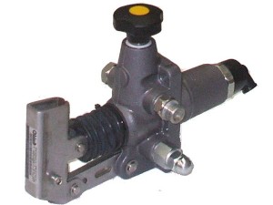 AL-HPT系列鋁制液壓手動泵,操作單作用油缸,出口帶有單向閥,可長久保壓,可用于海洋環境及耐腐蝕性的環境.