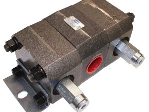 上海迪非機電科技有限公司提供多種類的同步馬達，同步分流器，同步器，液壓同步器，流量分配器。可適用于各種不同的同步場合，最高同步精度可達0.5%。